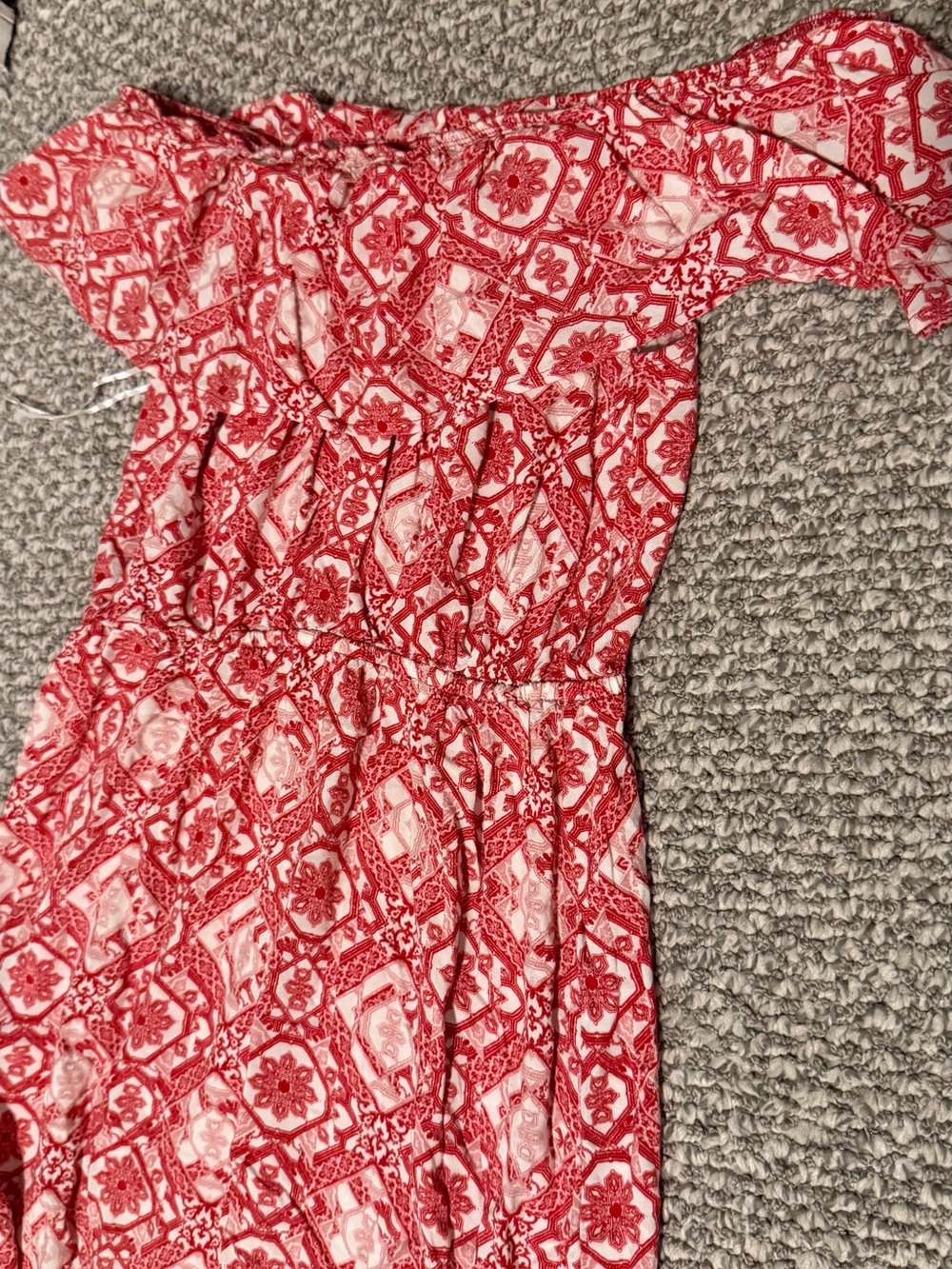Pink Republic Red and White Printed Off-Shoulder Dress Medium